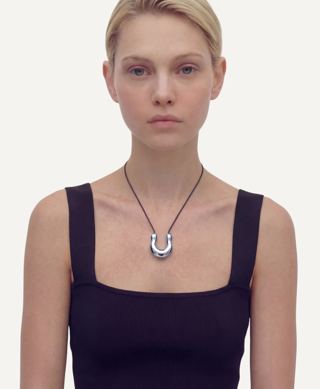 KAKLO PAPUOŠALAS ISADORA