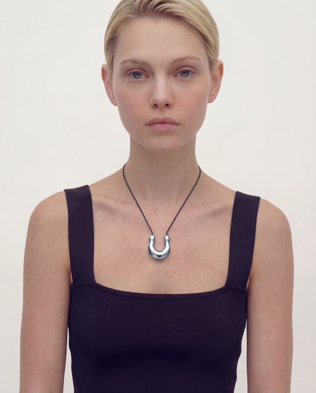 KAKLO PAPUOŠALAS ISADORA